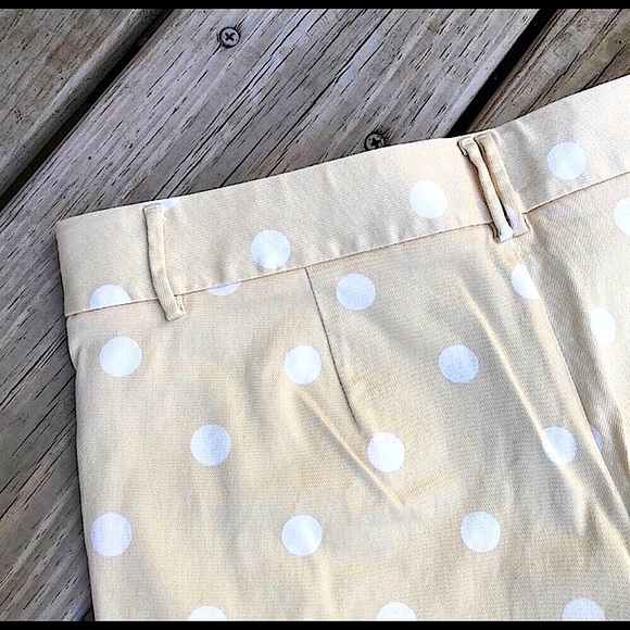 🆕🔥J-CREW CHINO STRETCH SUPER CUTE SHORTS KAKE&WHITE DOTS REALLY SOFT&PREPPY!! - Picture 4 of 8